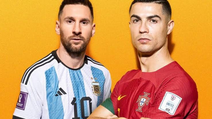 CRİSTİANO RONALDO & MESSİ !